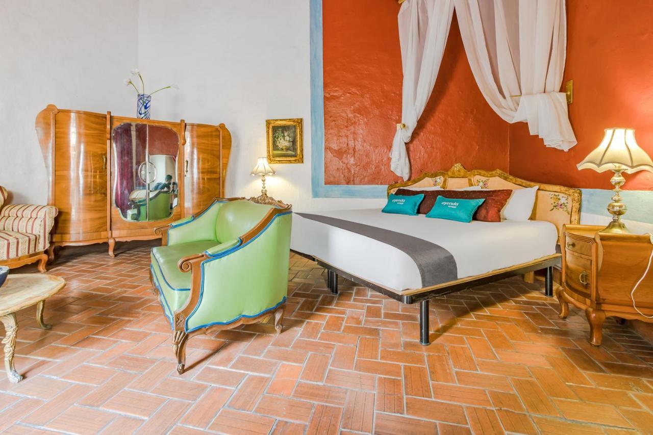 Ayenda Meson De San Sebastian Hotel Puebla Exterior photo