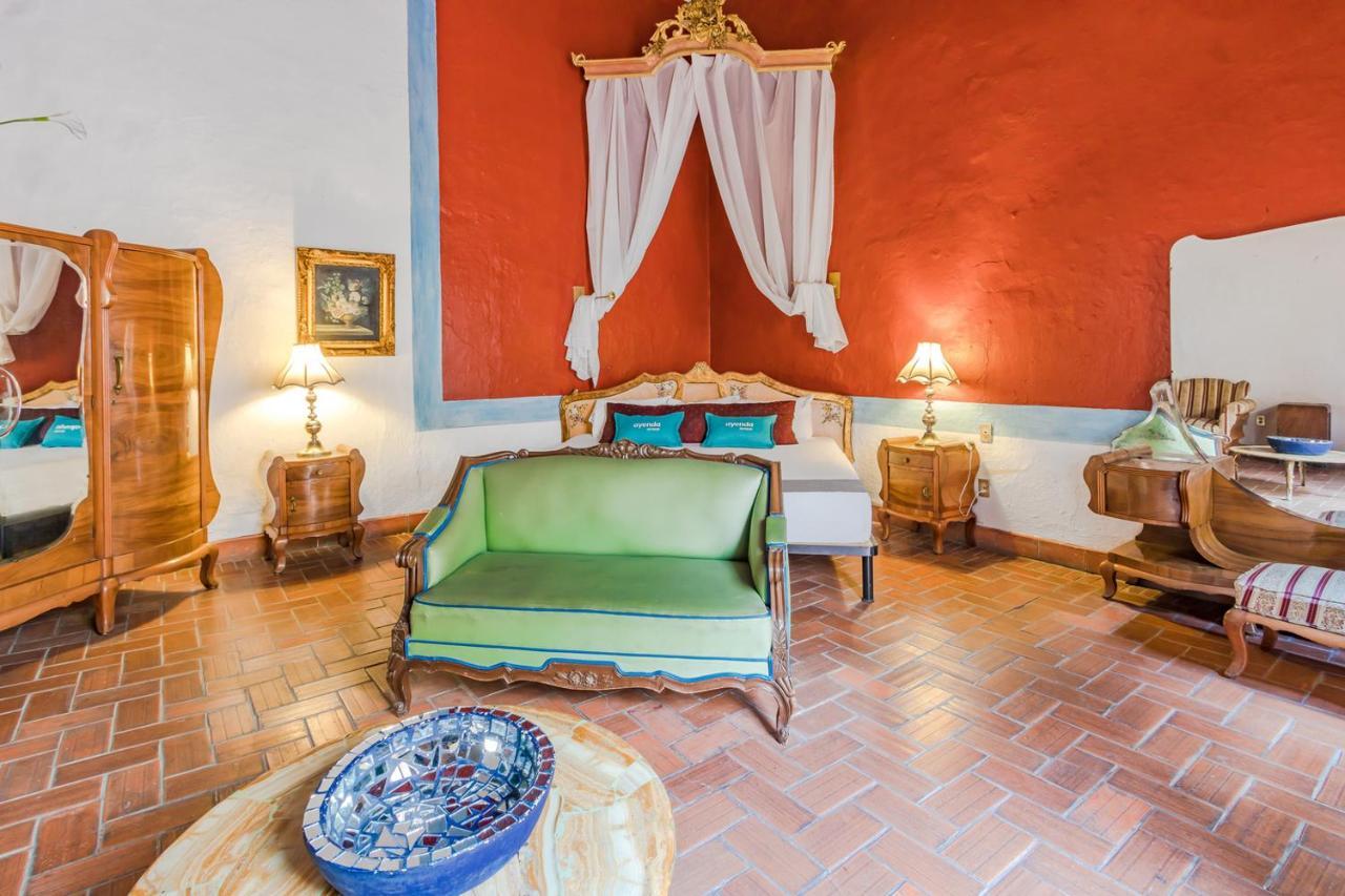 Ayenda Meson De San Sebastian Hotel Puebla Exterior photo